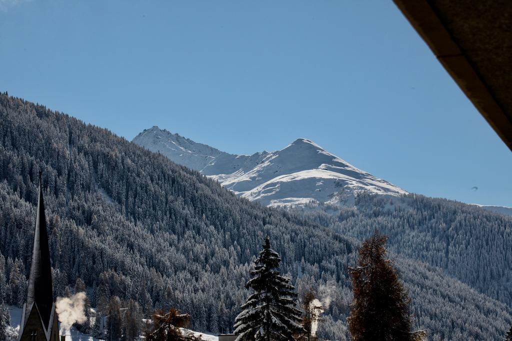 Apartment In Center Of Davos Buitenkant foto