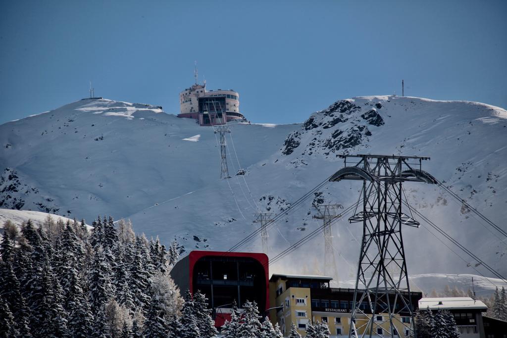 Apartment In Center Of Davos Buitenkant foto